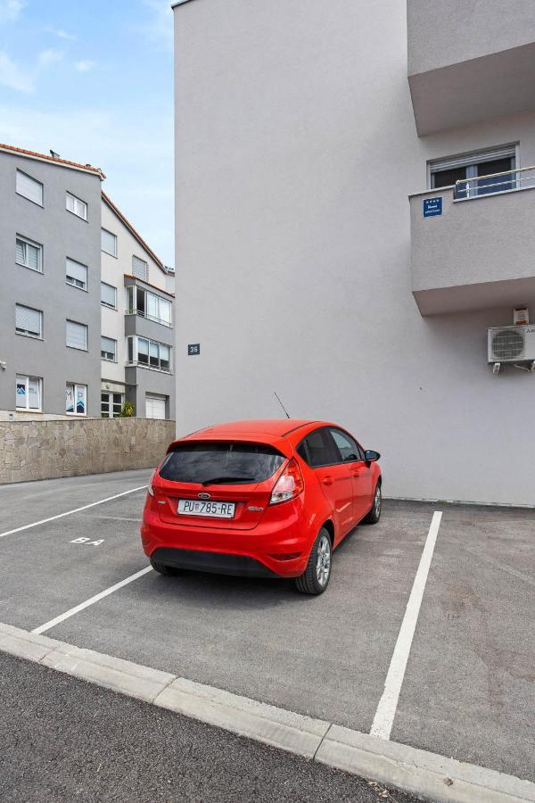 Apartment Leone Медулин Екстер'єр фото